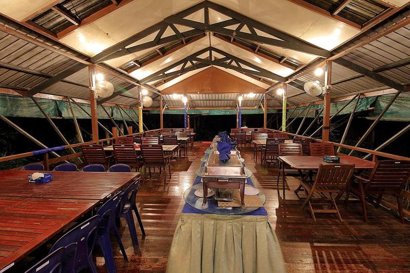 Tanini Kinabatangan Formerly Known As Nature Lodge Kinabatangan Bilit Екстериор снимка