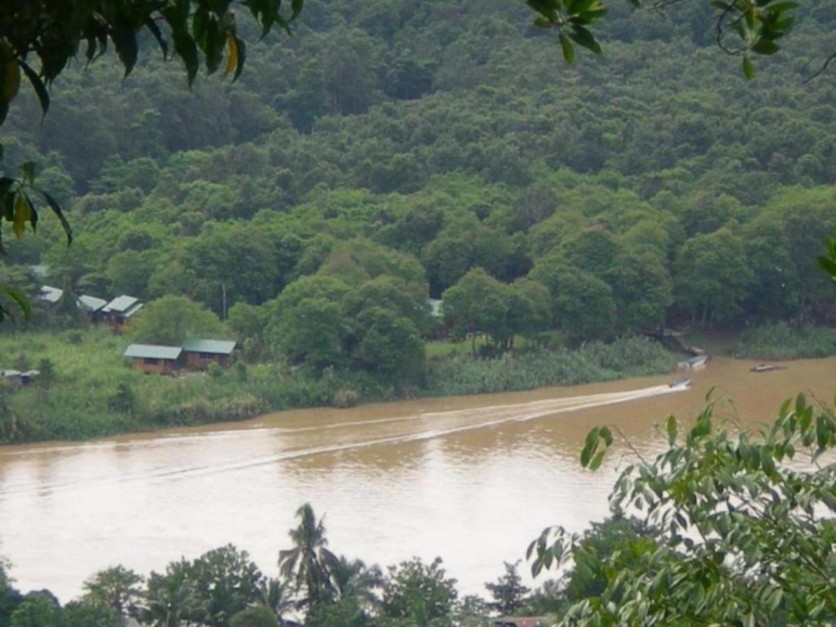 Tanini Kinabatangan Formerly Known As Nature Lodge Kinabatangan Bilit Екстериор снимка